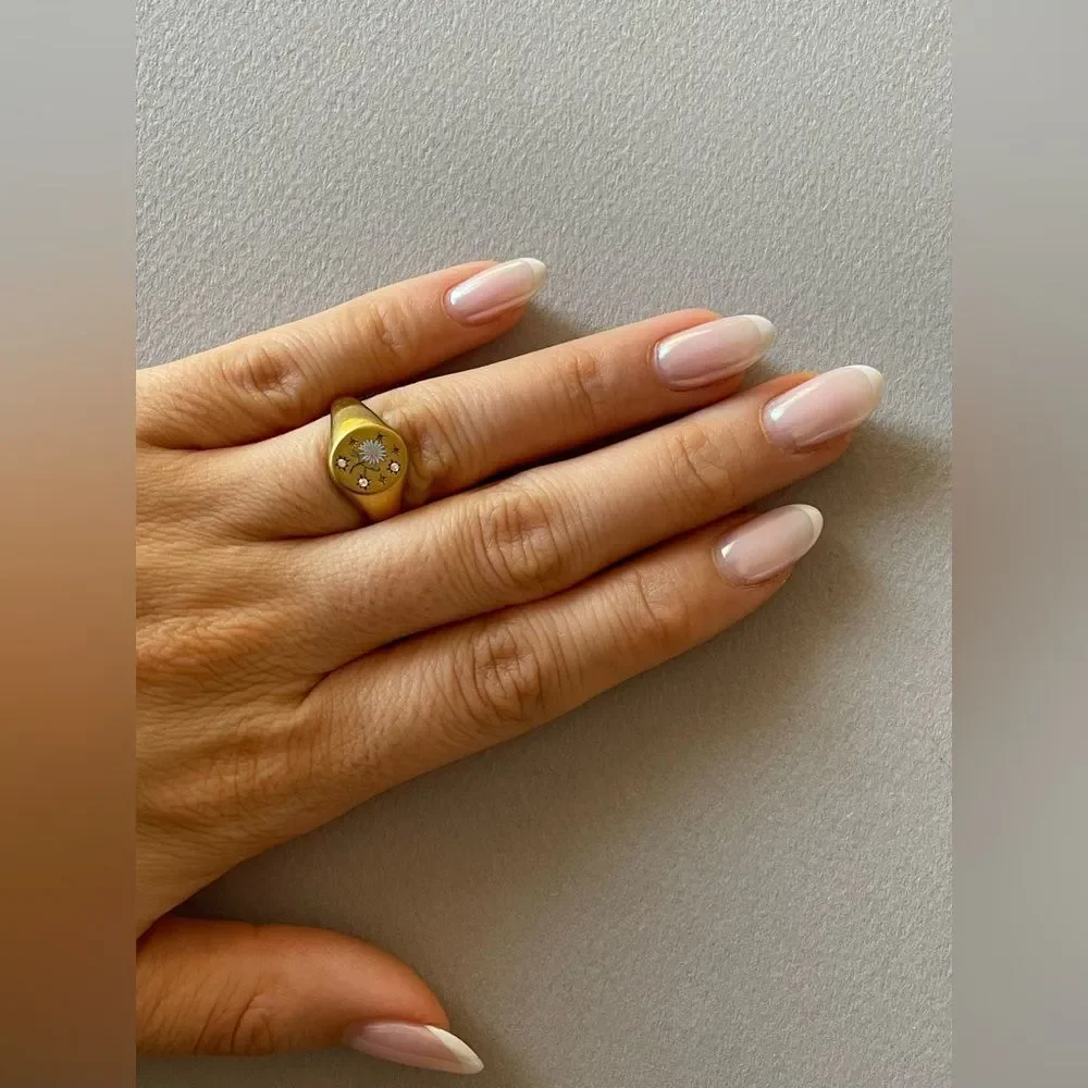 Daisy Ring N1310
